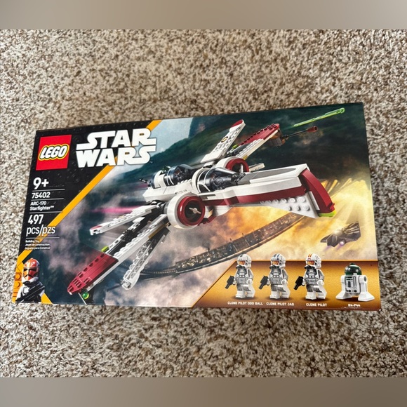 LEGO Star Wars ARC-170 Starfighter Building Set - White and Red Spacecraft 75402 - Picture 4 of 8